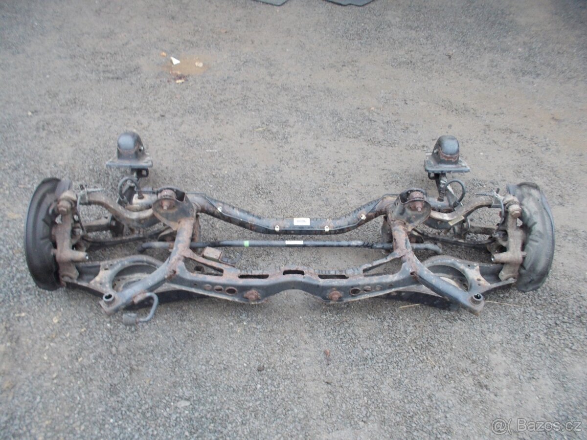 zadní náprava VW Touran model 2003-2010 - 3