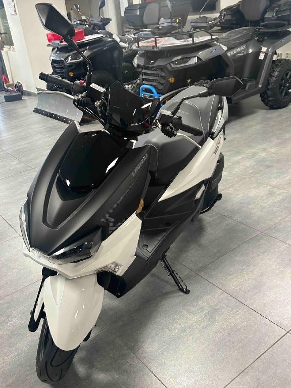 Linhai SCOOTER BUCK 125 E5+, White - 3