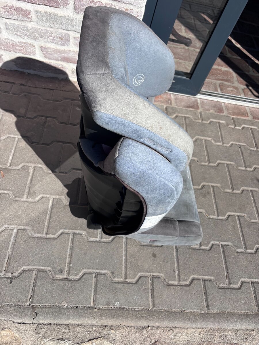 Autosedačka Recaro s repráčky - 3