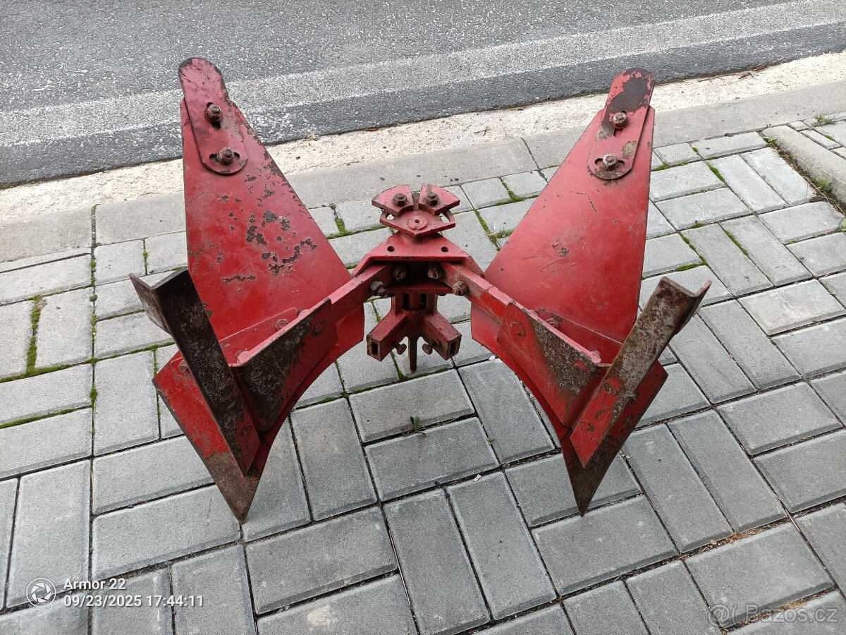 Prodám pluh obracak na Tera Vari - 3