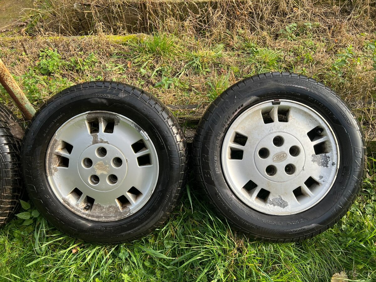 Ford Scorpio sada 15" litých/hliníkových kol - 3