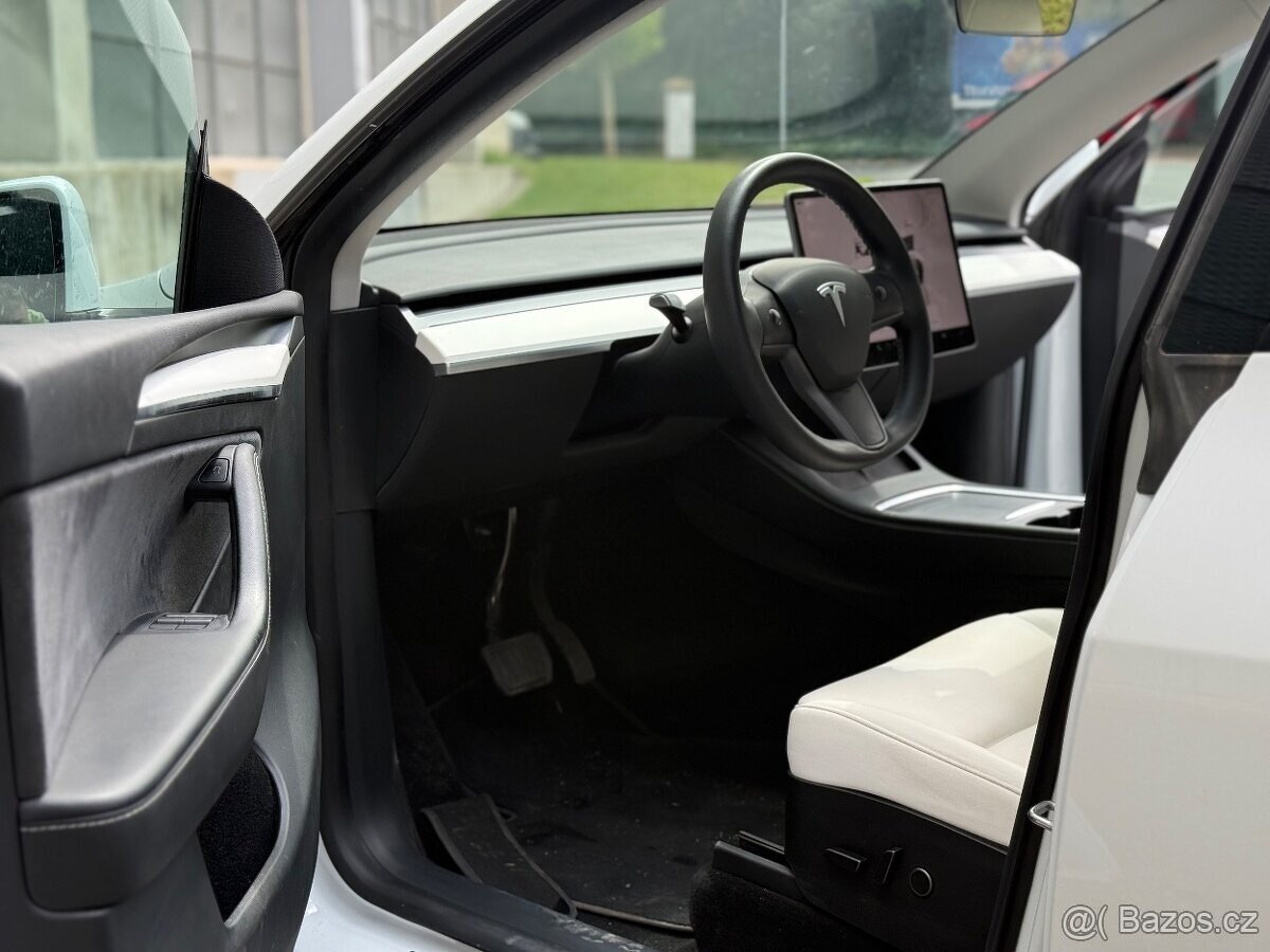 Tesla Model Y Long Range Dual Motor AWD, 378kw, DPH - 3