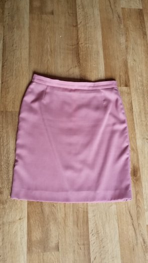 Starorůžový kostýmek - 3