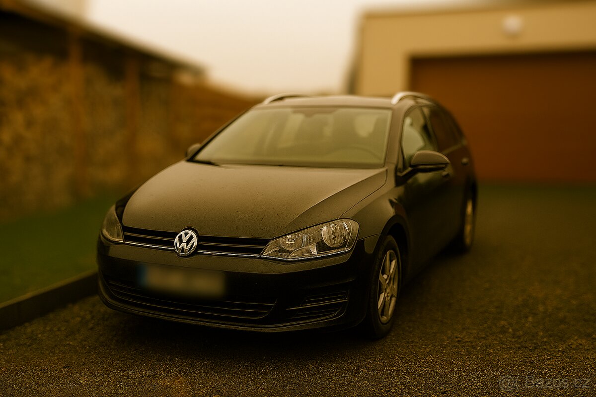 Volkswagen Golf 2,0 TDi DSG CUP - 3