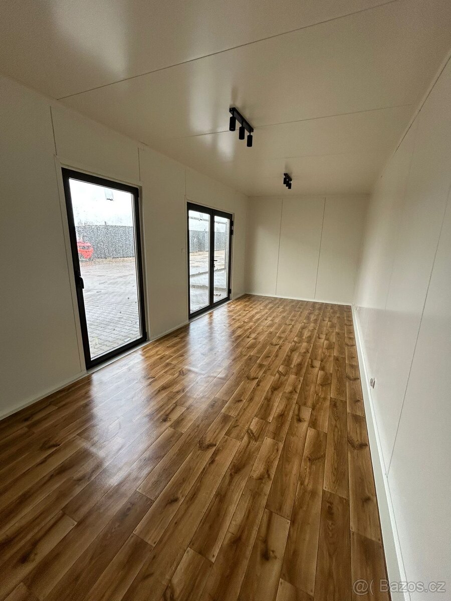 Celoroční kontejner PIR 100 - 7x3m - 3