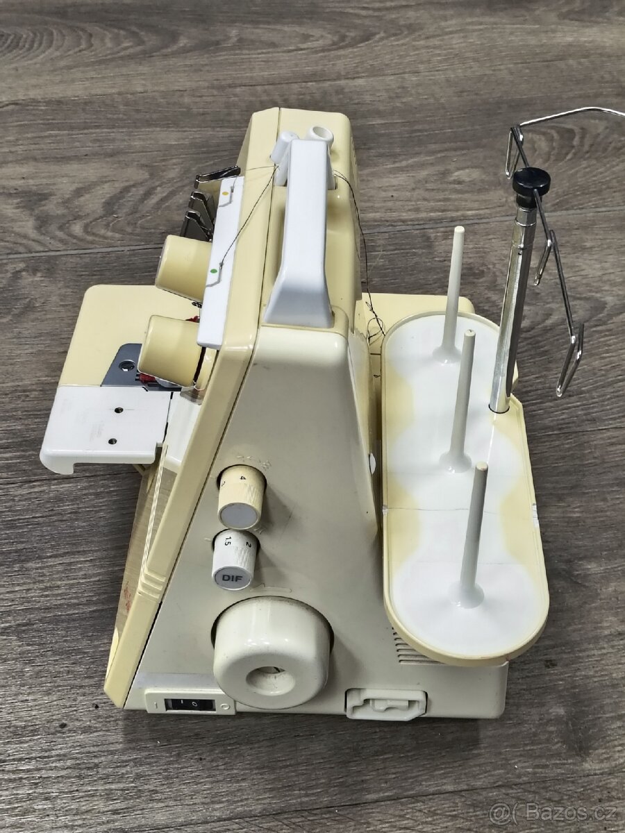 Coverlock Bernette Bernina funlock 009 DCC - 3