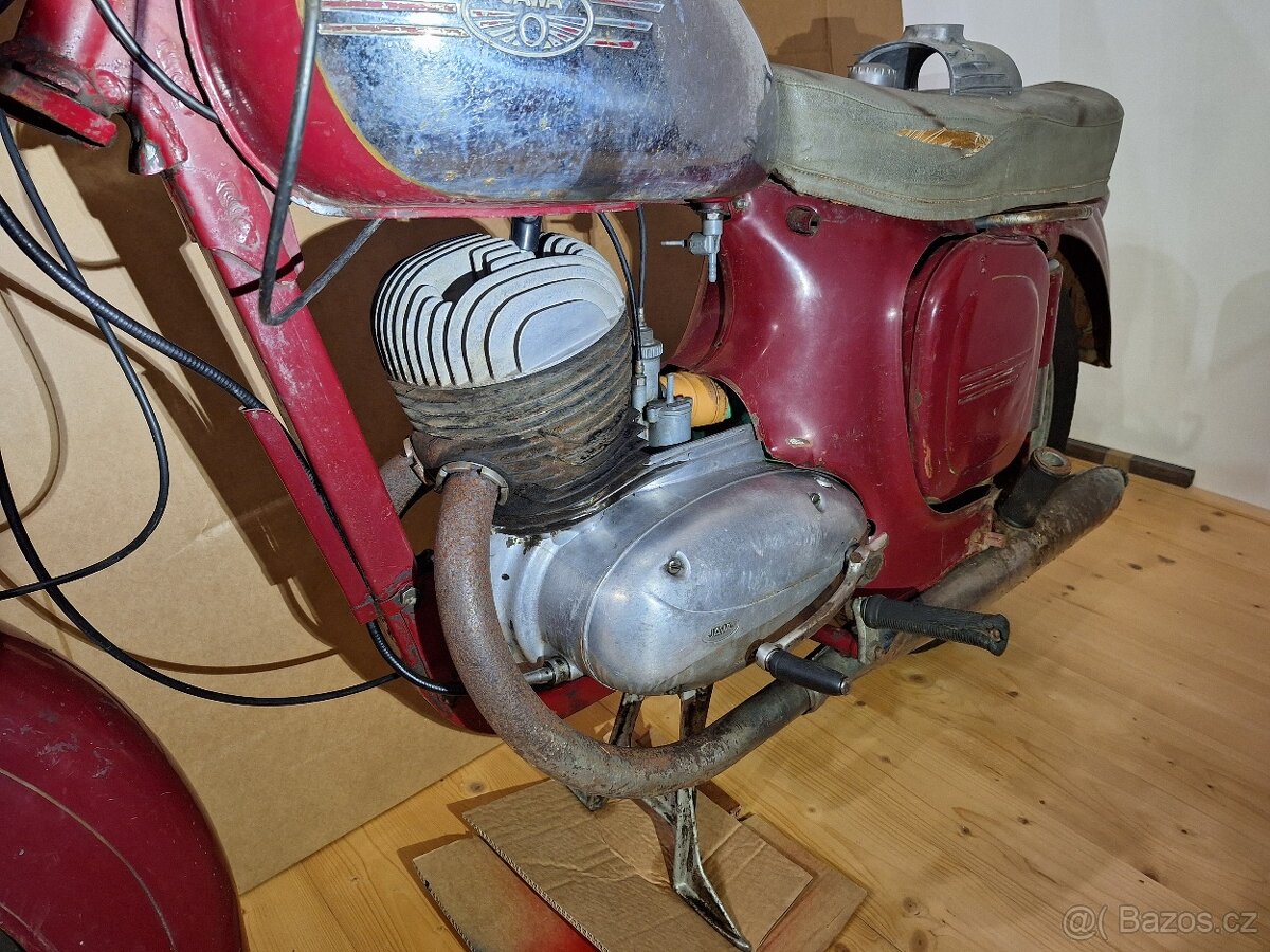 Jawa 250 559 panelka bez TP - 3