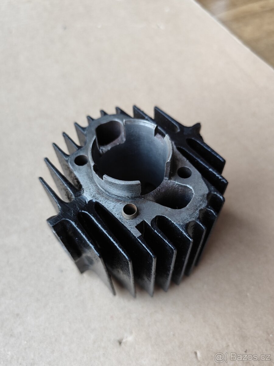 Válec Jawa 555 - výbrus - 3