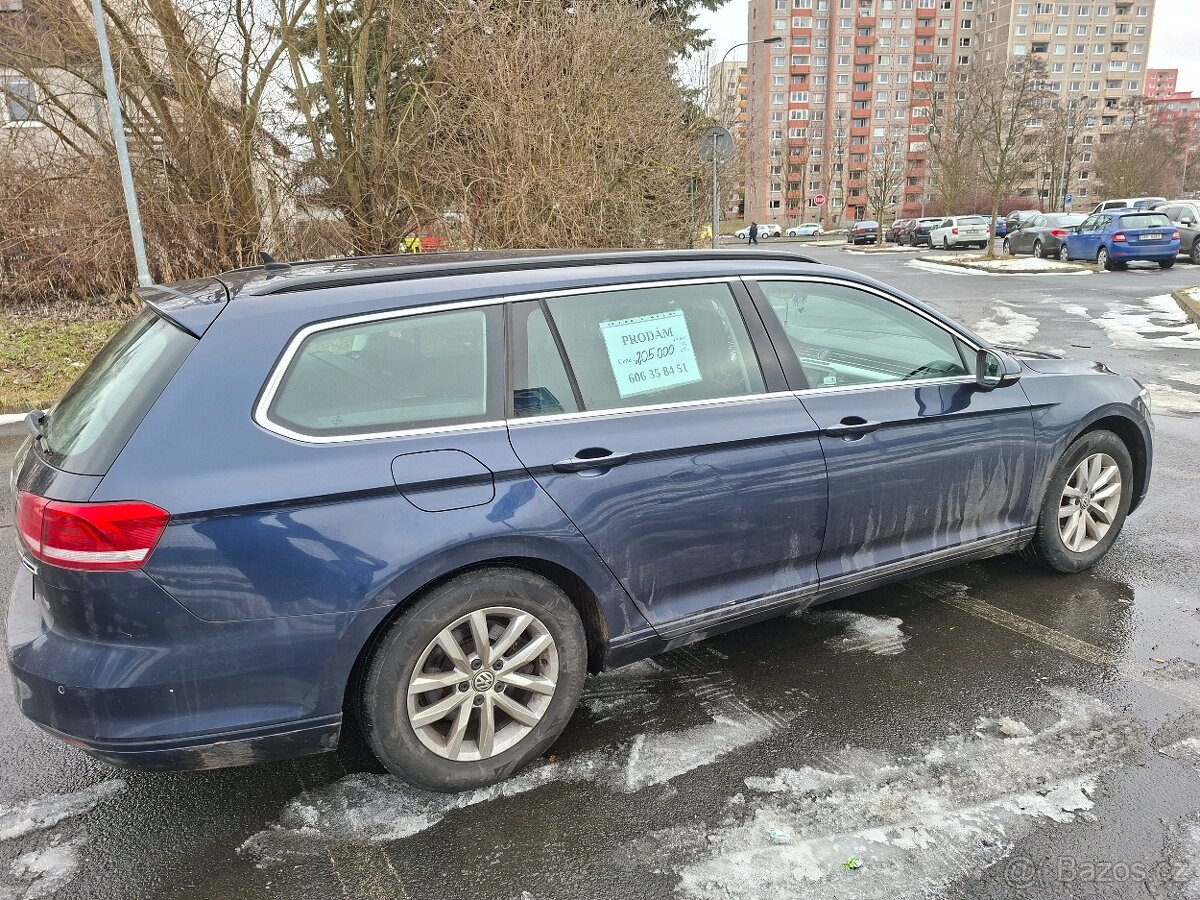 Volkswagen Passat - 3