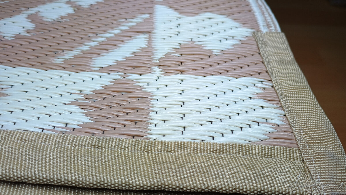 Venkovní koberec 280 x 370 cm - nový - 3