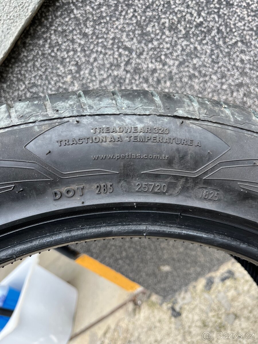 1 KUS Letní pneu 235/50 R18 - 3