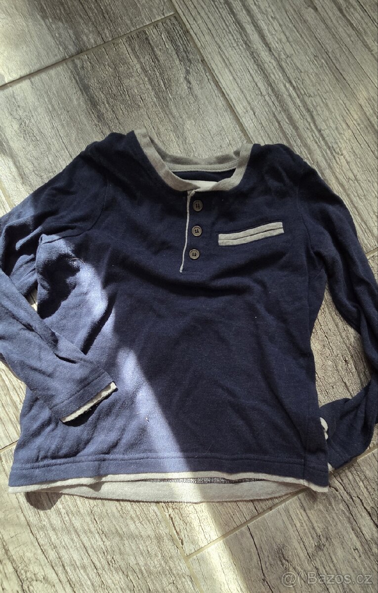 Dvě trika s dlouhým rukávem - 3