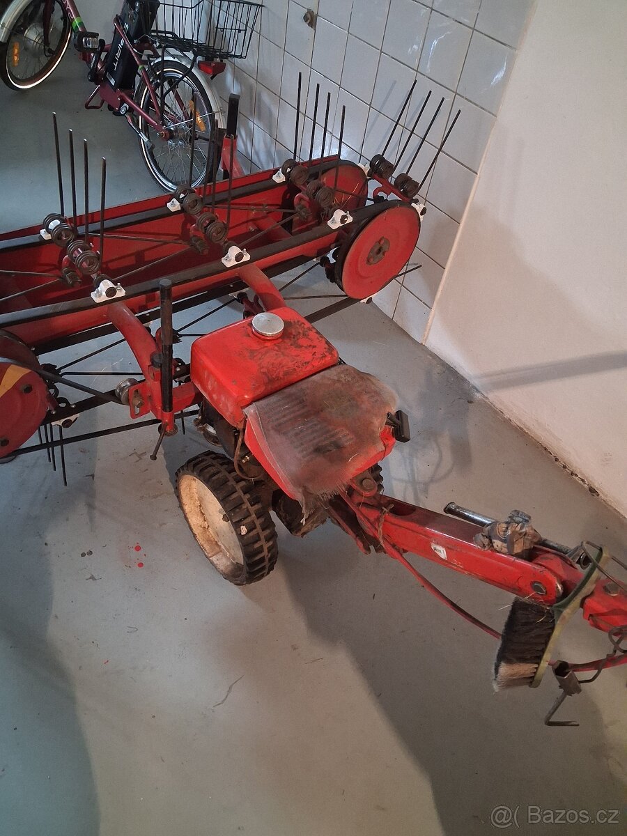 obraceč na seno s vari - 3