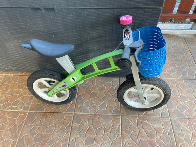 odrážedlo FirstBike - 3