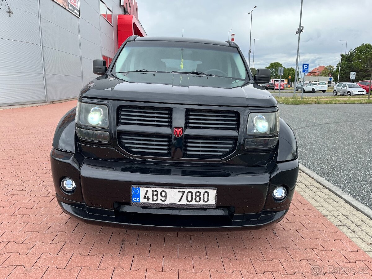 Dodge Nitro 2.8 CRD 4x4 Automat - 3