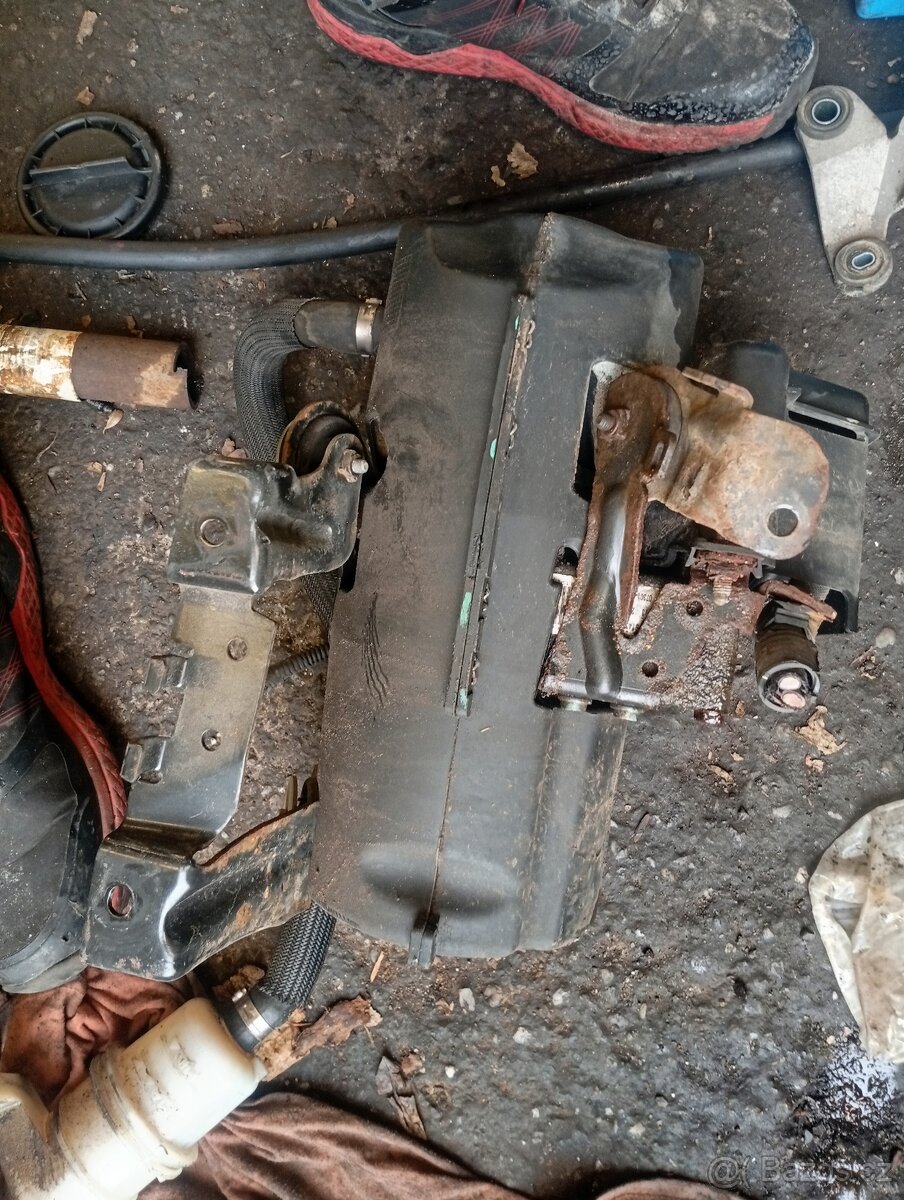 PEUGEOT EXPERT, CITROEN JUMPY, FIAT SCUDO ELEKTRICKÉ SERVO - 3