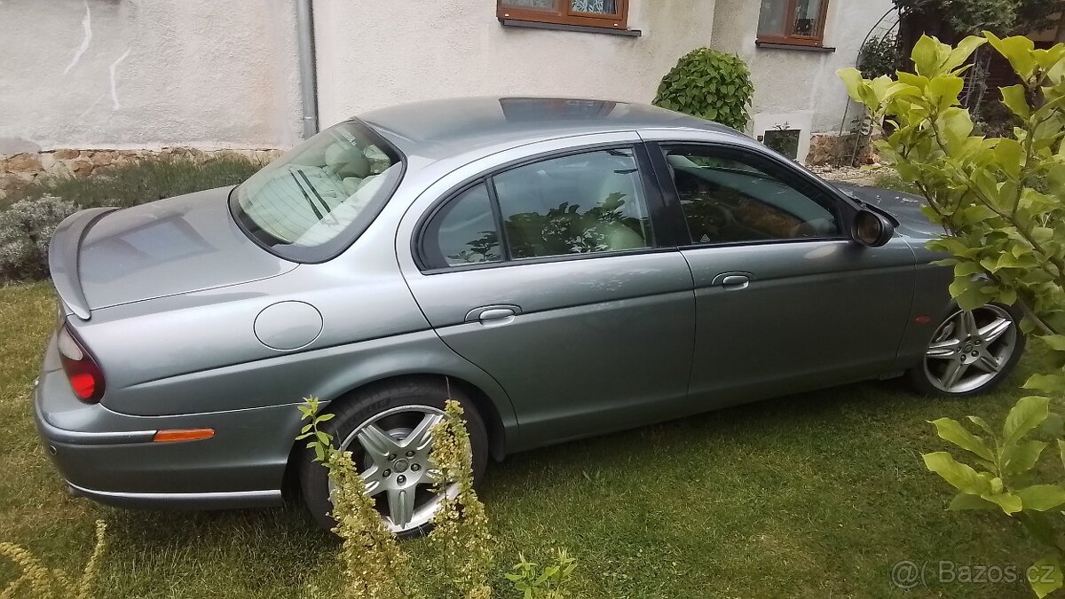 Jaguar S Type R Supercharger 4.2 V8 - 3