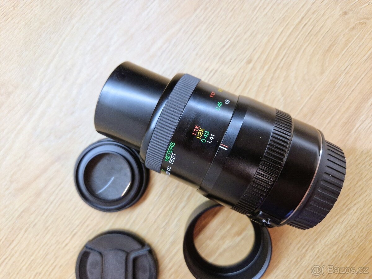 Canon EF: Voigtlander Macro AF 100 mm f/3.5 - 3