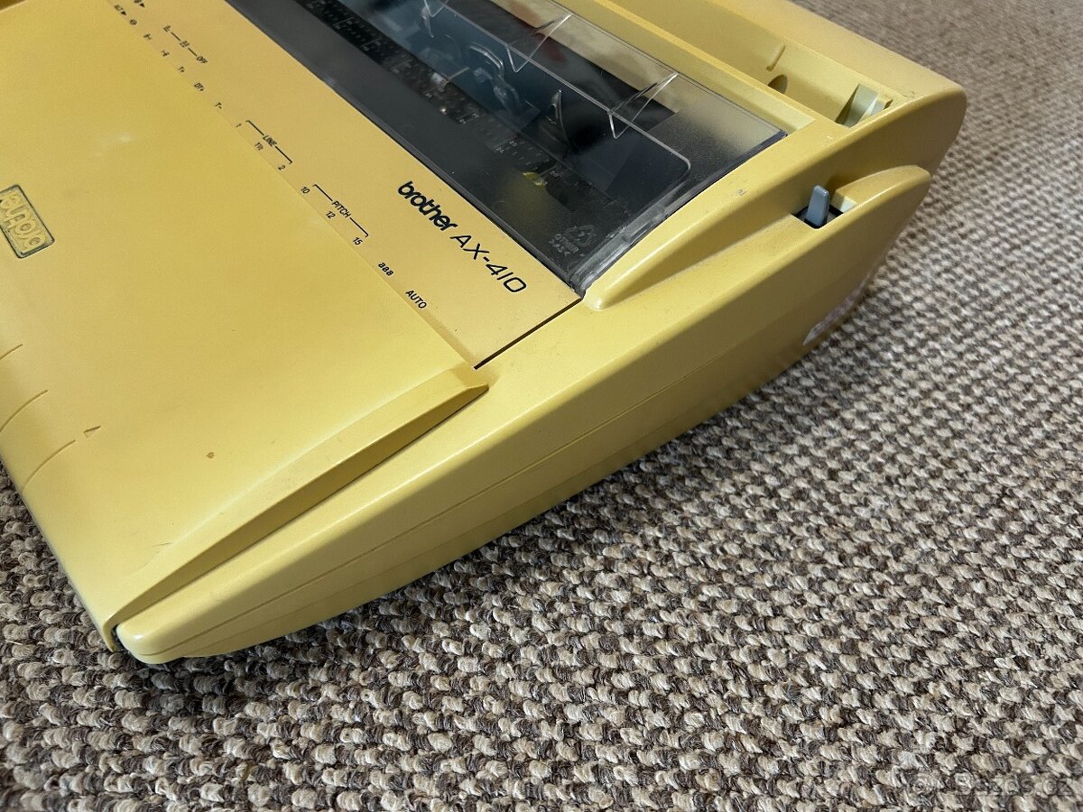 Brother Elektrický psací stroj AX-410 - 3