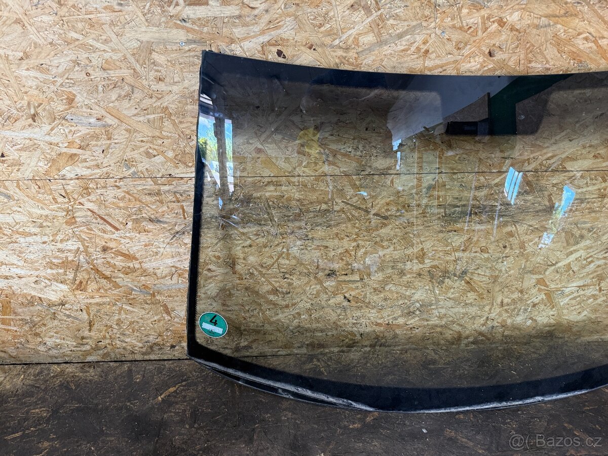 ČELNÍ OKNO VW PHAETON - 3