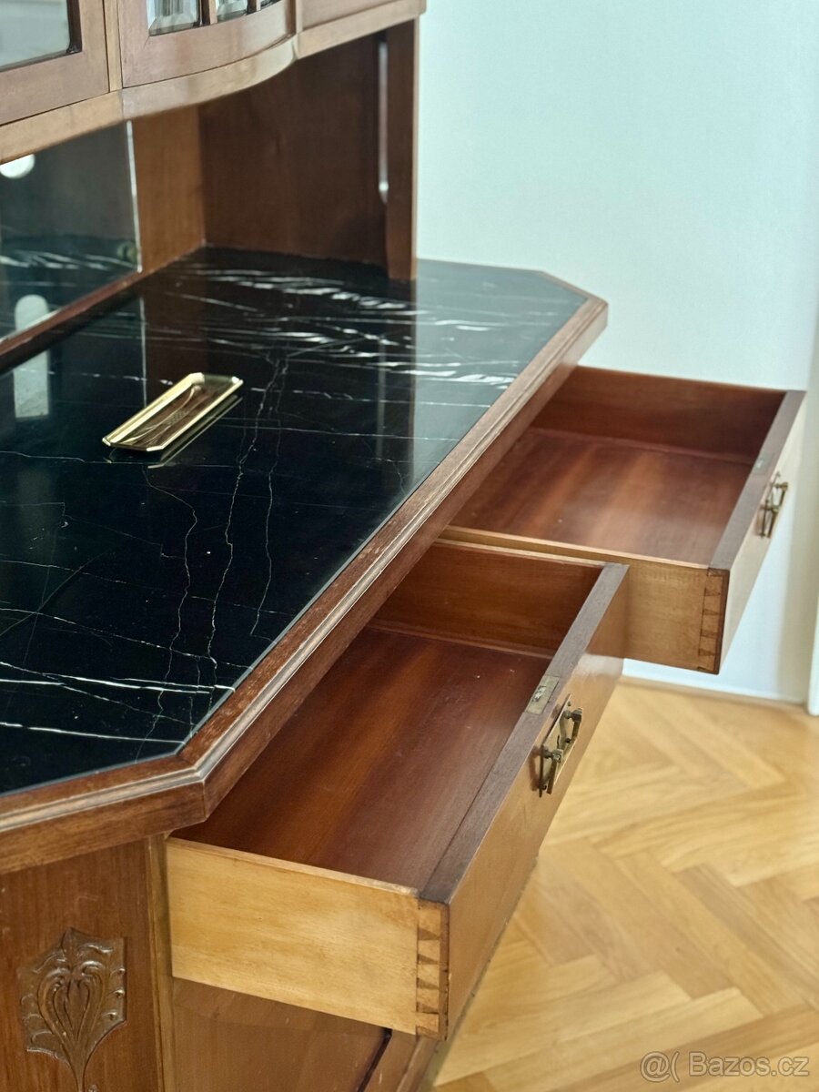 Secesní knihovna s mramorem - 3