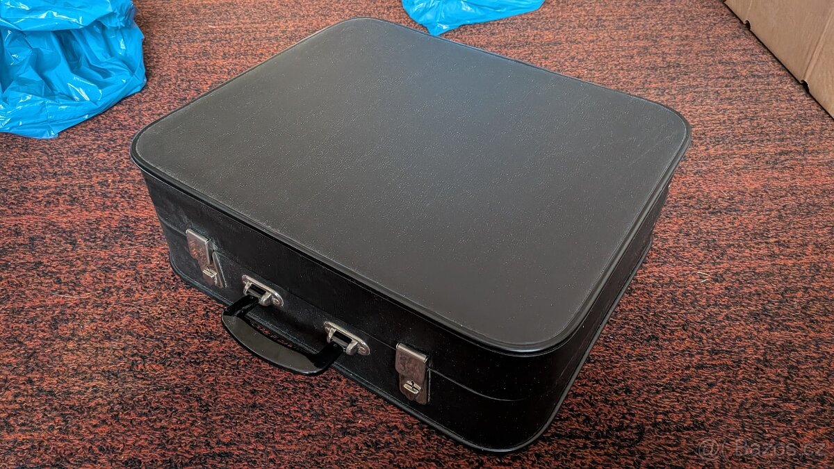 Psací stroj Consul 222 s kufříkem - 3