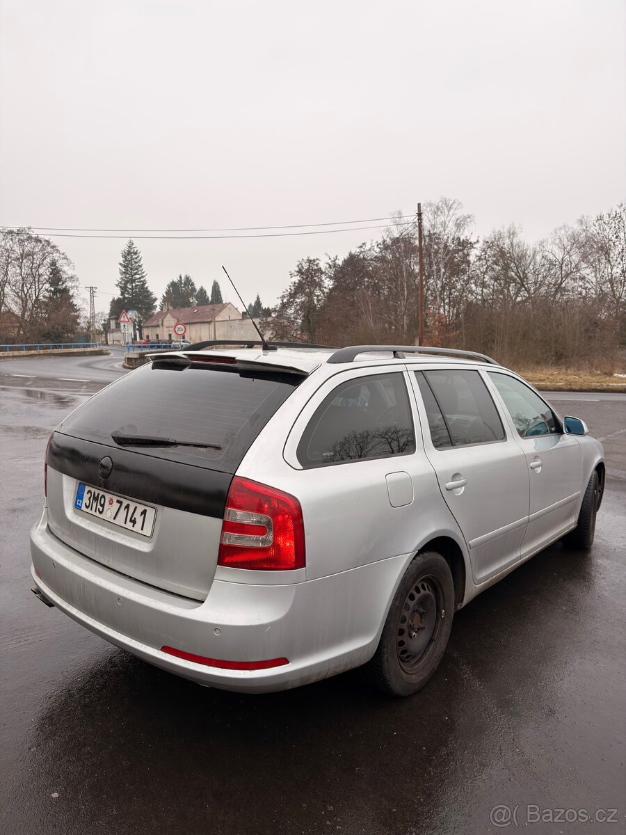 Škoda Octavia 2 2.0tdi 103kw - 3