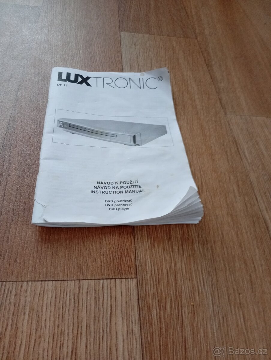 LUXTRONICS DVD přehrávač SCART kabel a pár DVD - 3