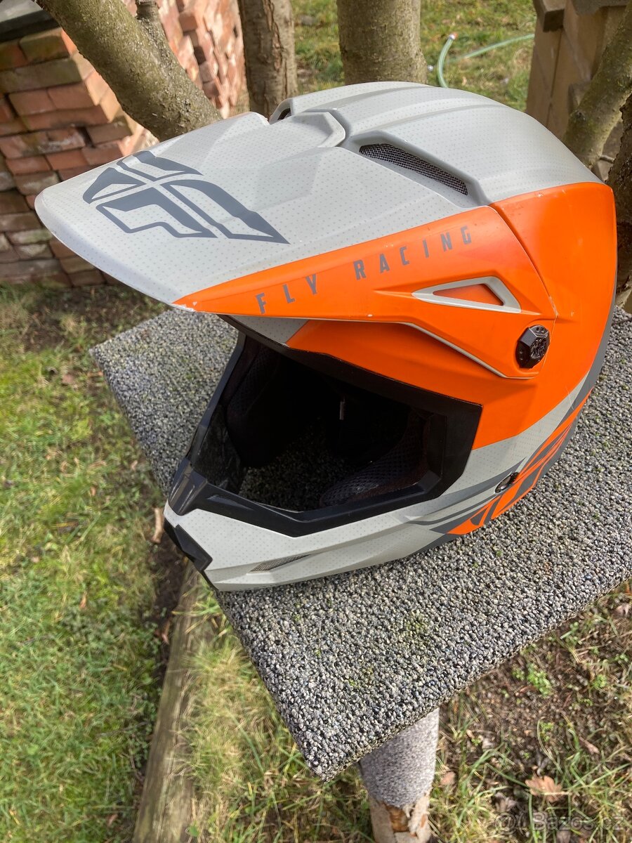 Motokrosová helma vel. S - 3