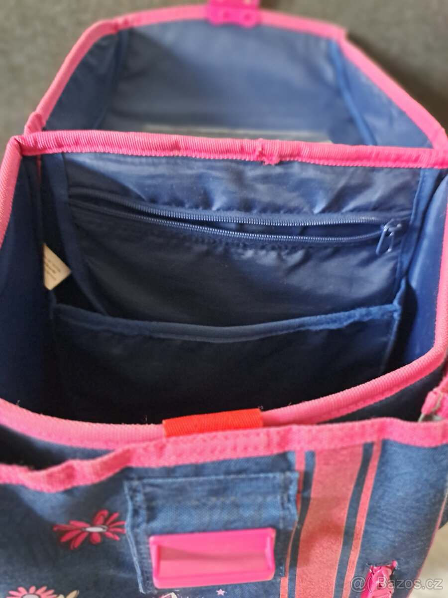 Školní aktovka HAMA + dárky navíc - 3