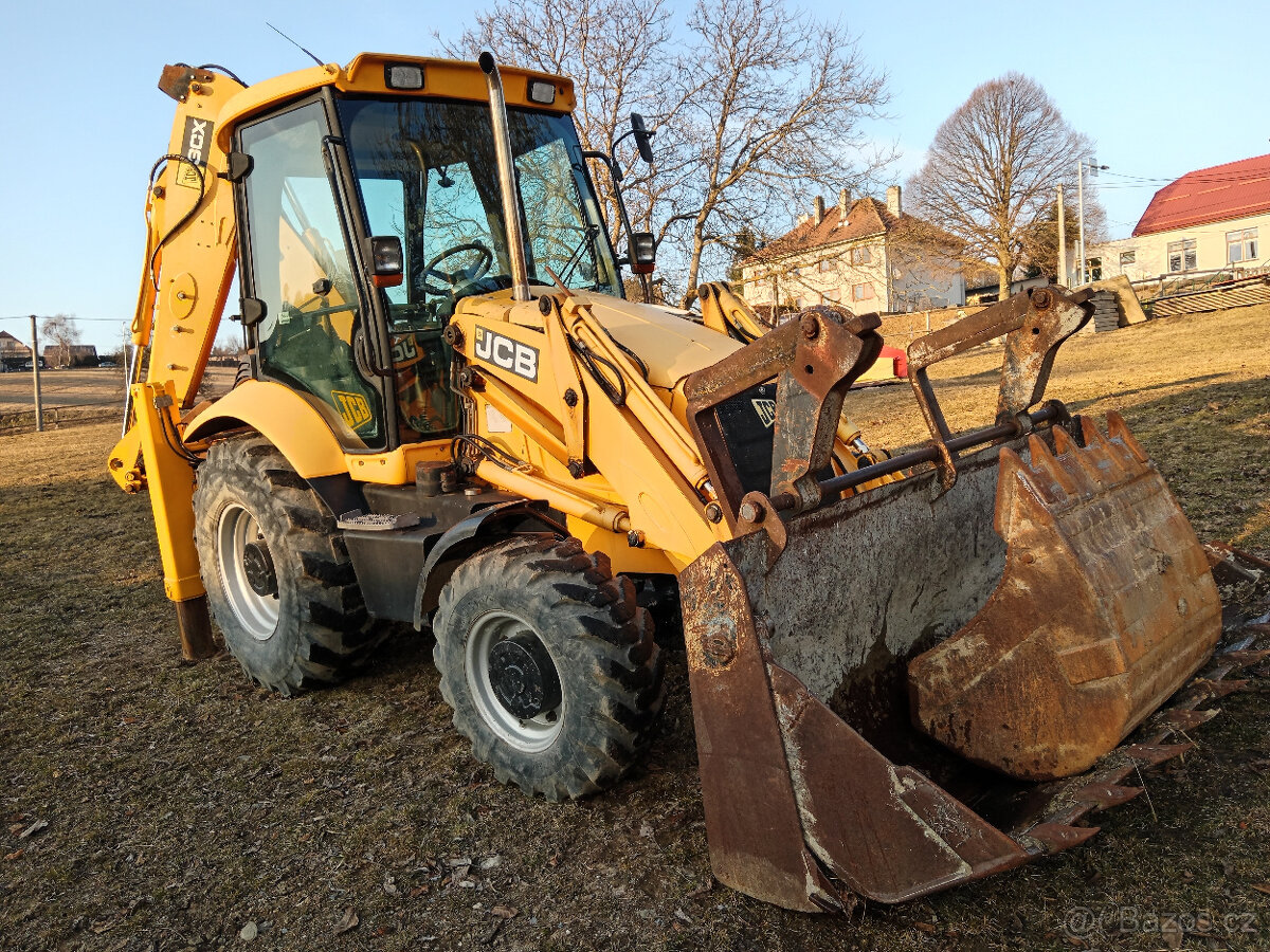Bagr JCB 3cx - 3