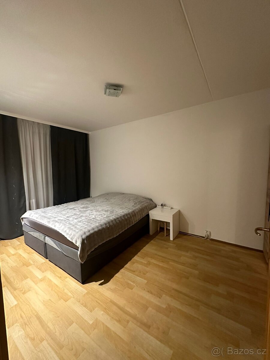 Pronájem bytu 2+kk v Řepích - 3
