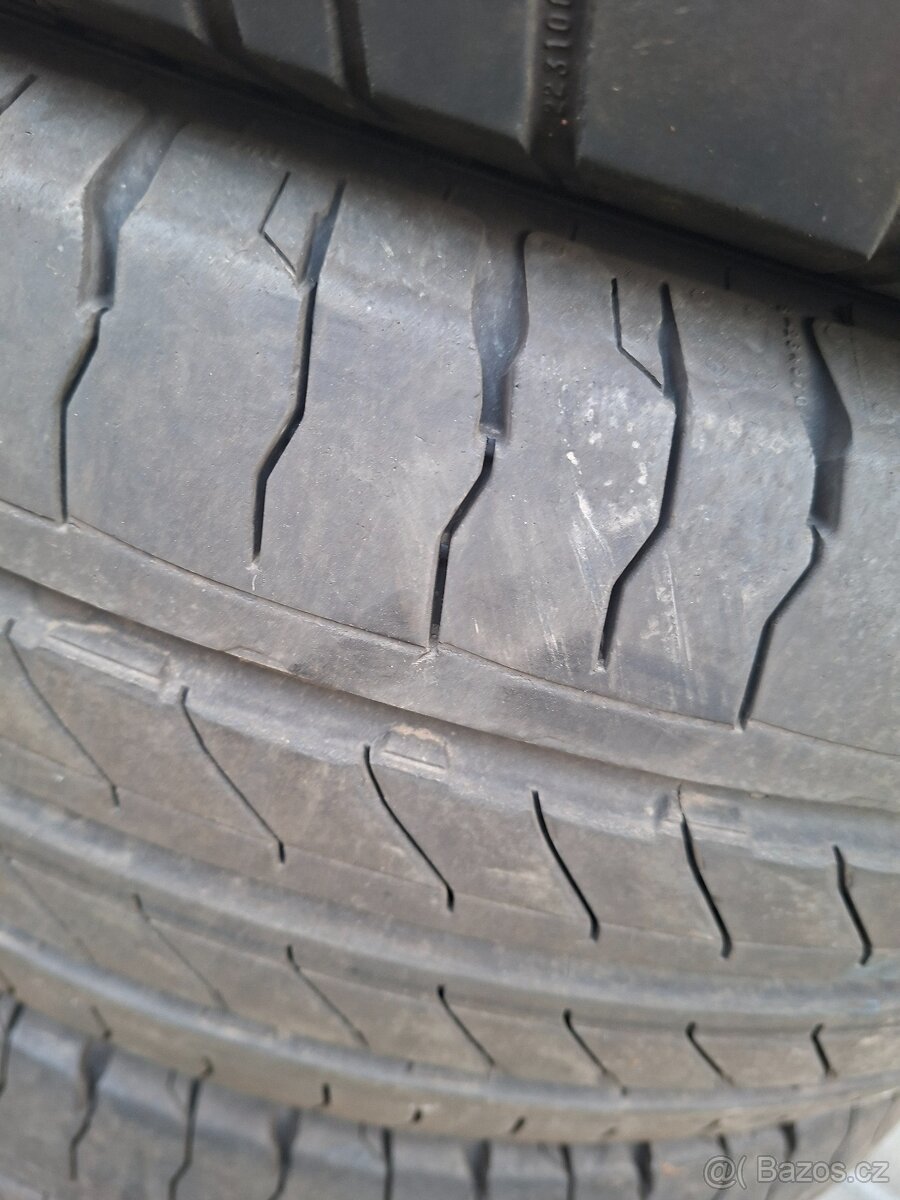 D04PLD 235/65 R16C Continental - 3