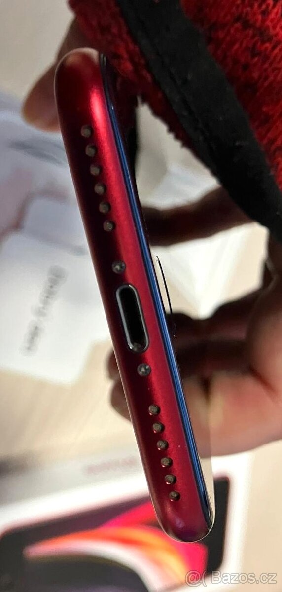 iPhone SE 2020, 64 GB (super stav) - 3