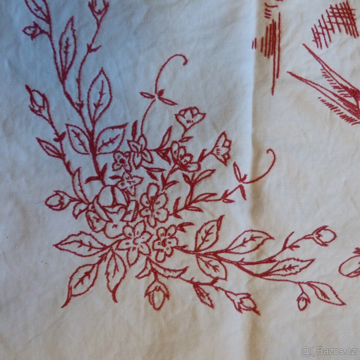 Historická výšivka 2 ks - červená a modrá - 3