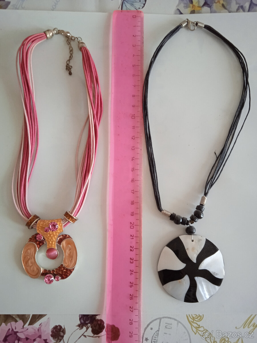 Korále a náhrdelníky - 3