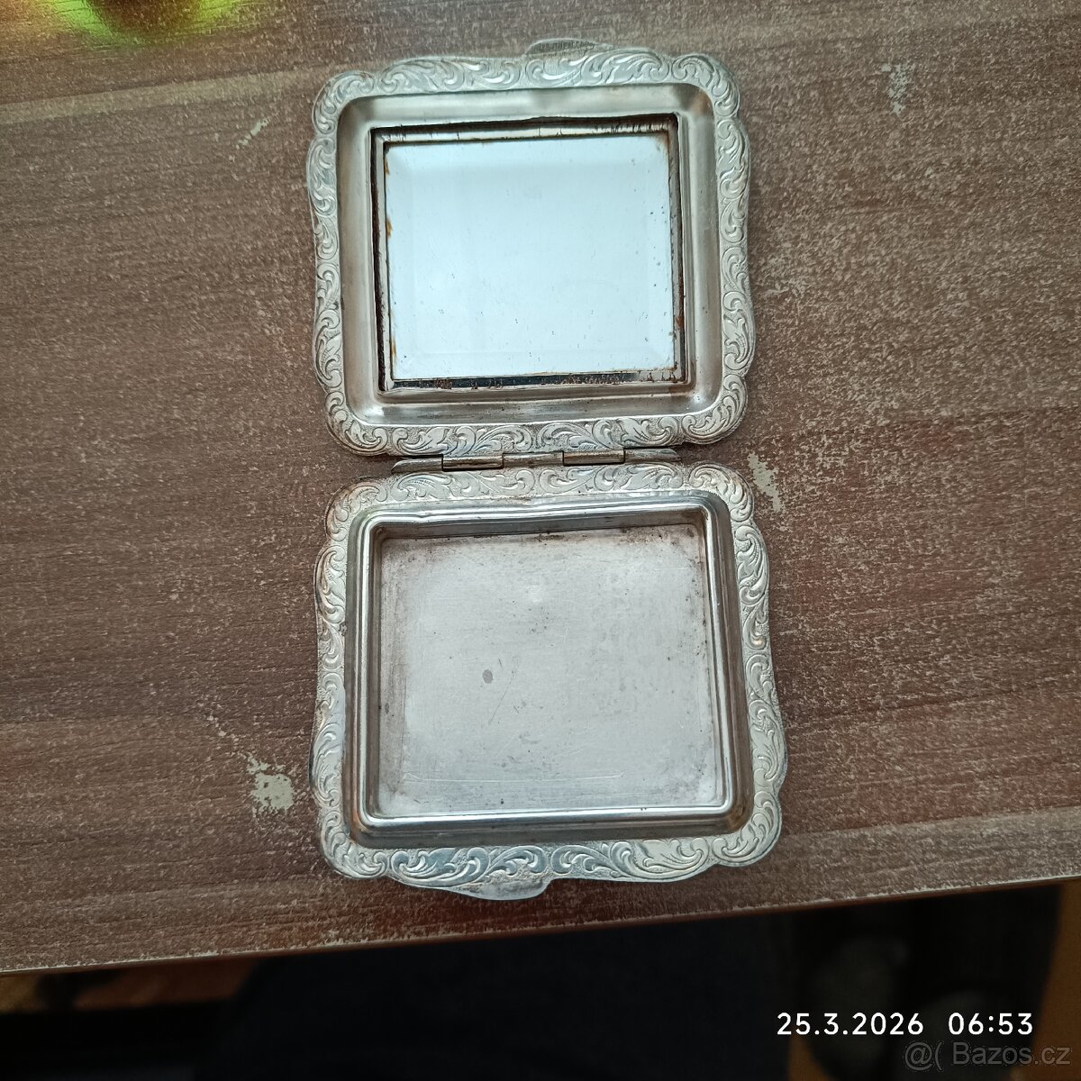 Stará pudřenka - 3