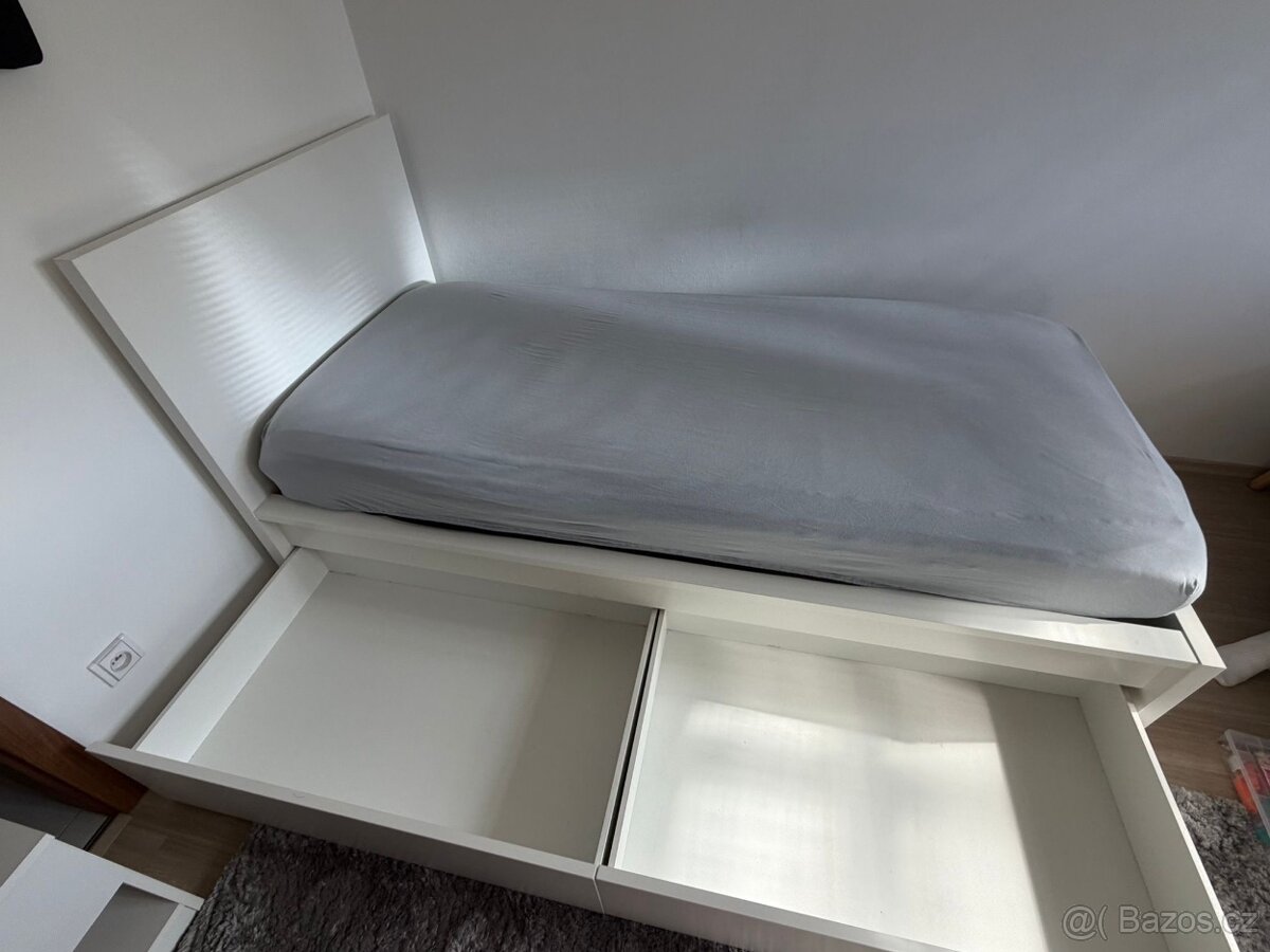 Postel IKEA + matrace - 3