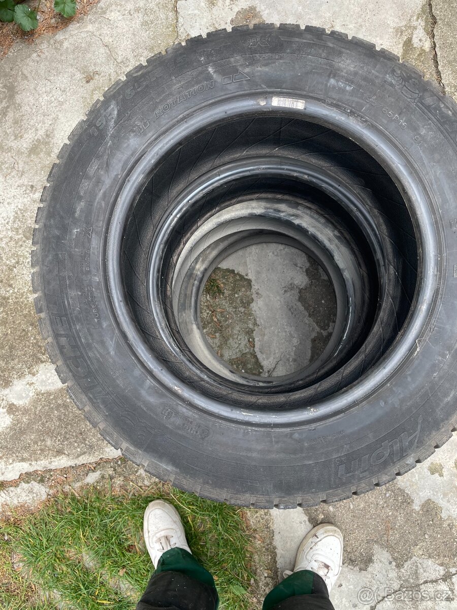 Zimní 195/65 R15 - 3