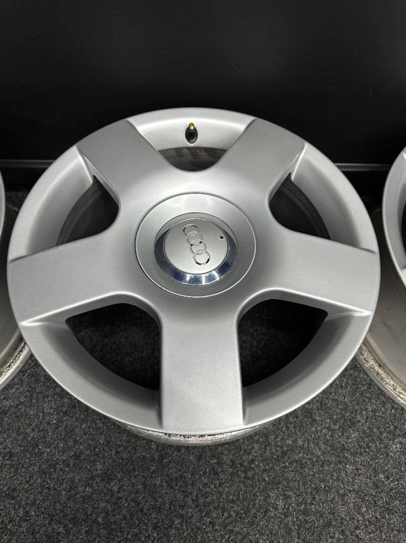Alu Audi 5x112 16” 8E0601025T - 3