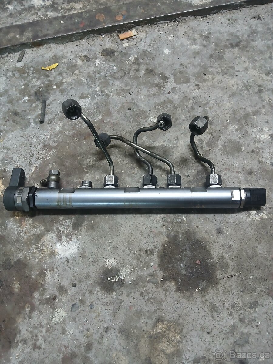 Rail tlaková lišta z bmw e61 520d 130kw n47d20a - 3
