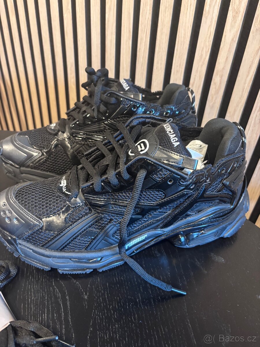 balenciaga runners - 3