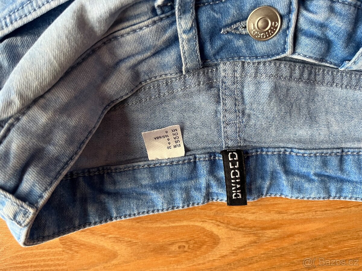 Džínové kraťasy H&M vel.36 - 3