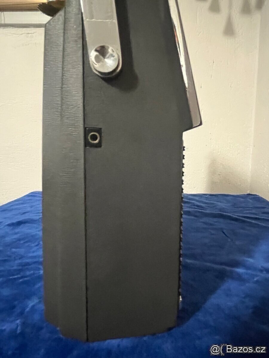 SANYO Radio FM - 3