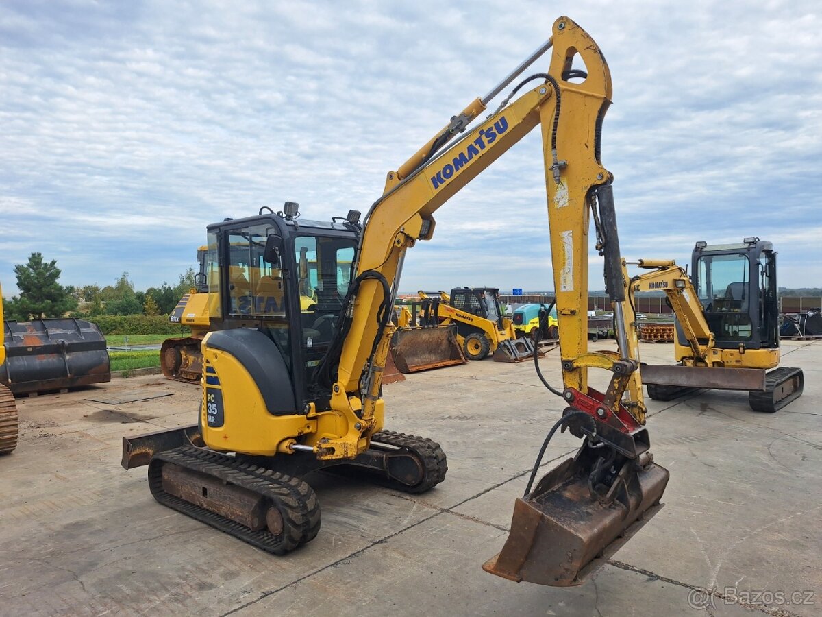 KOMATSU PC 35 MR - 3 - 3