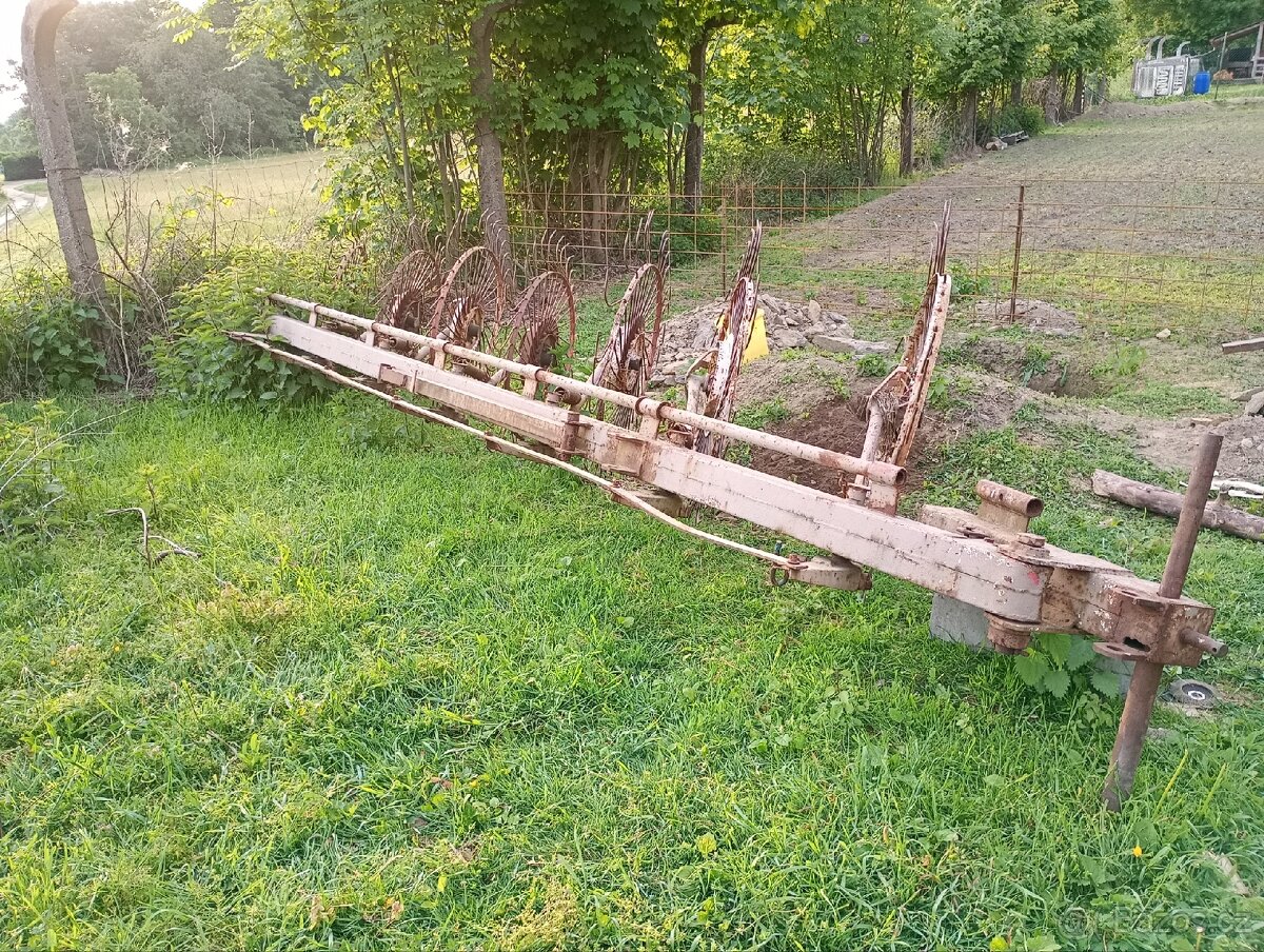 Prodám obraceč, nahrnovak na seno - 3