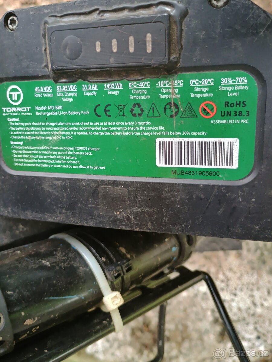 Sjezdová elektrokoběžka 2kW - 3