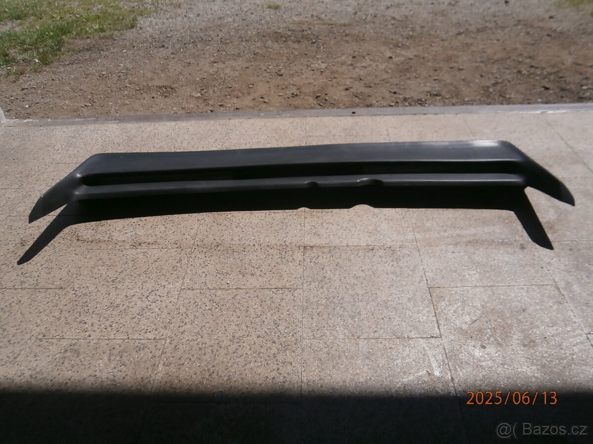 zadní spojler-křídlo Ford Escort MK3, MK4 RS 1600i - 3