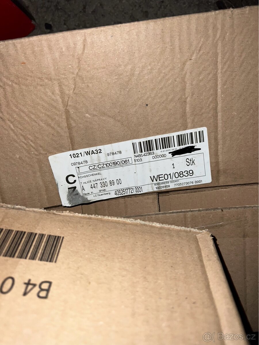 Mercedes w447 těhlice - 3