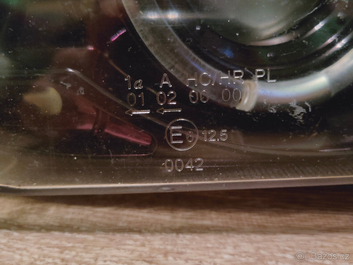 Pravé přední světlo BMW E36, Angel Eyes - 3